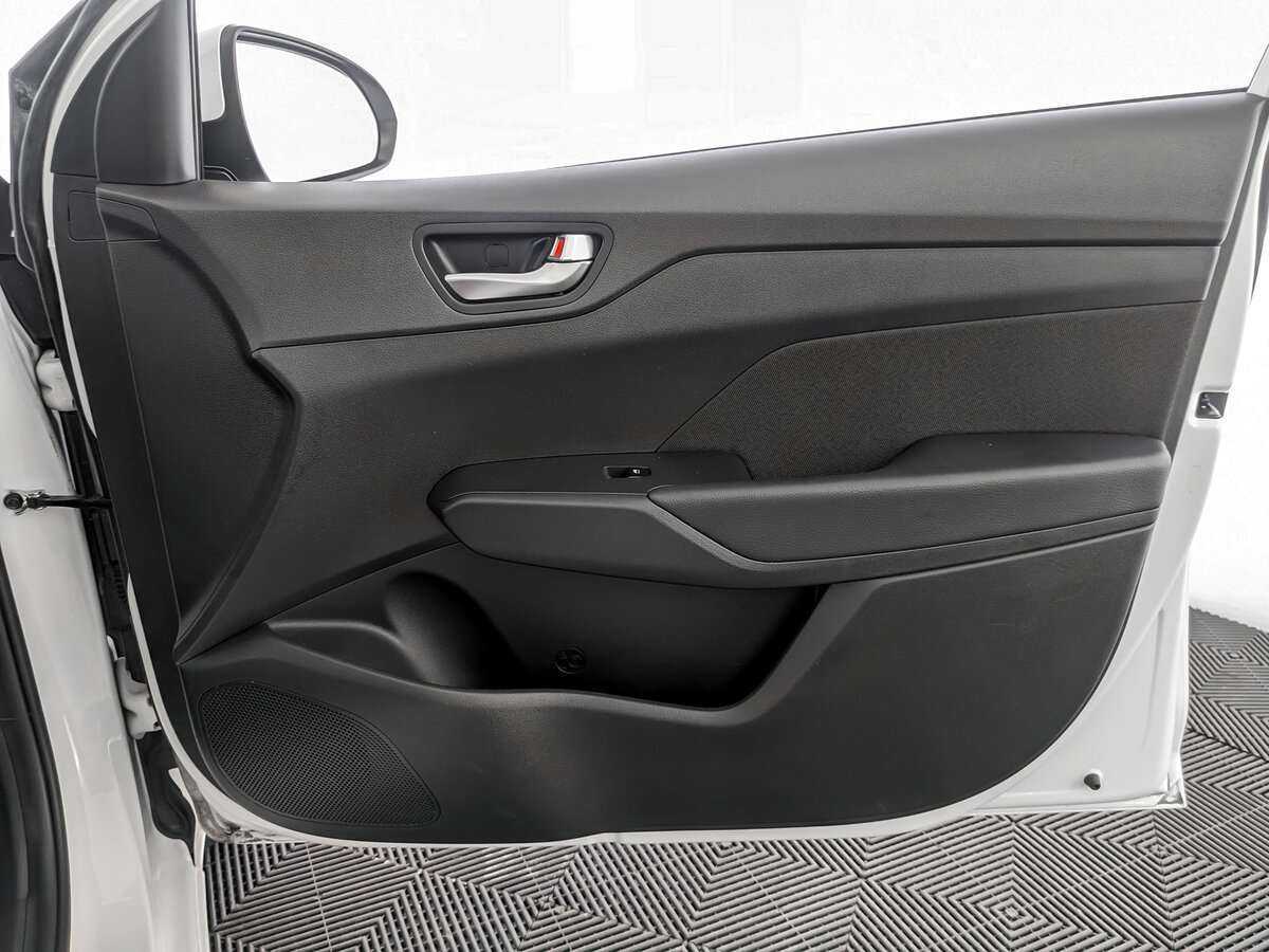 Б/У Хендай Солярис 2022 года. Фото: #23