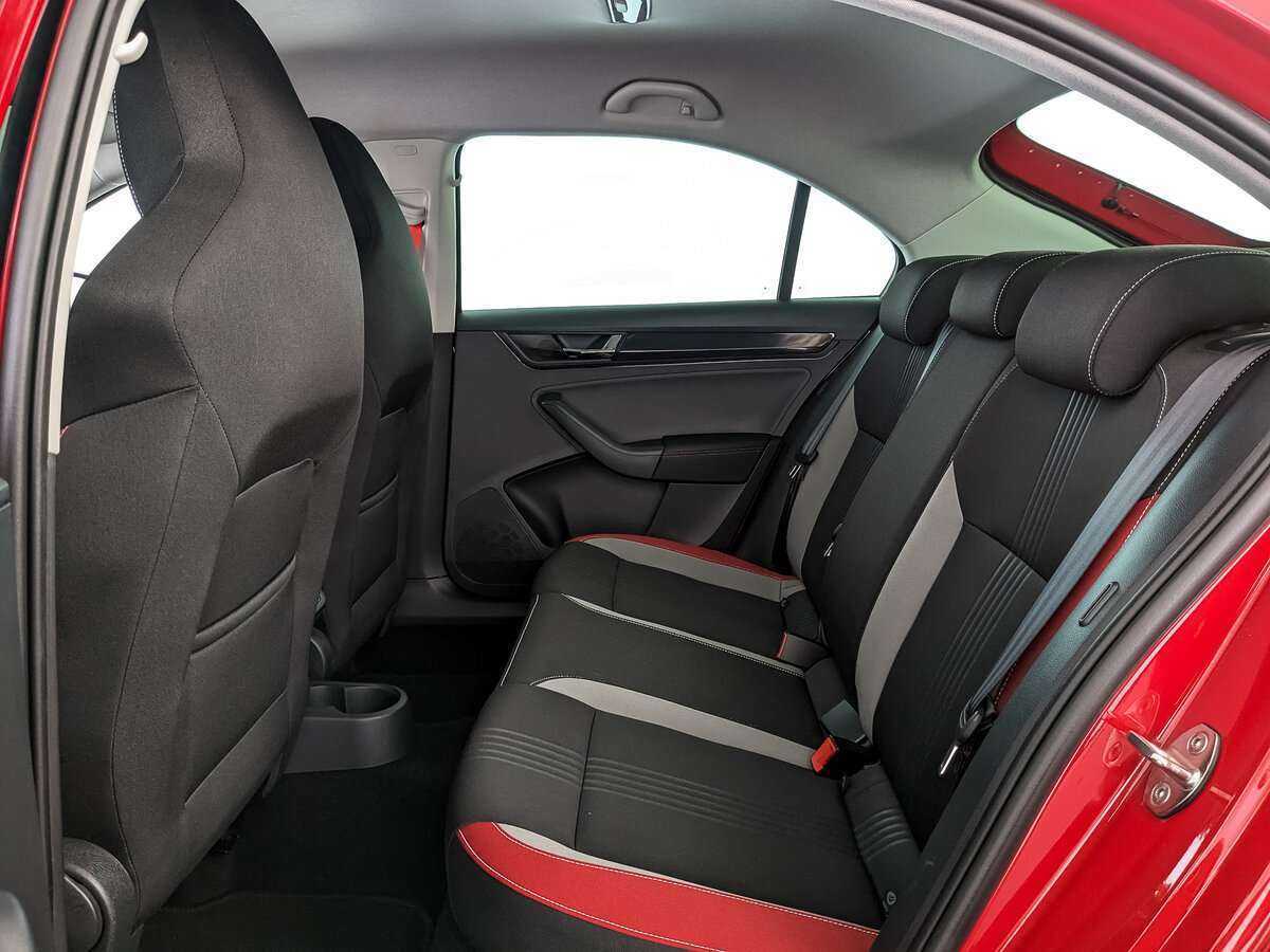 Б/У Шкода Рапид 2019 года. Фото: #12