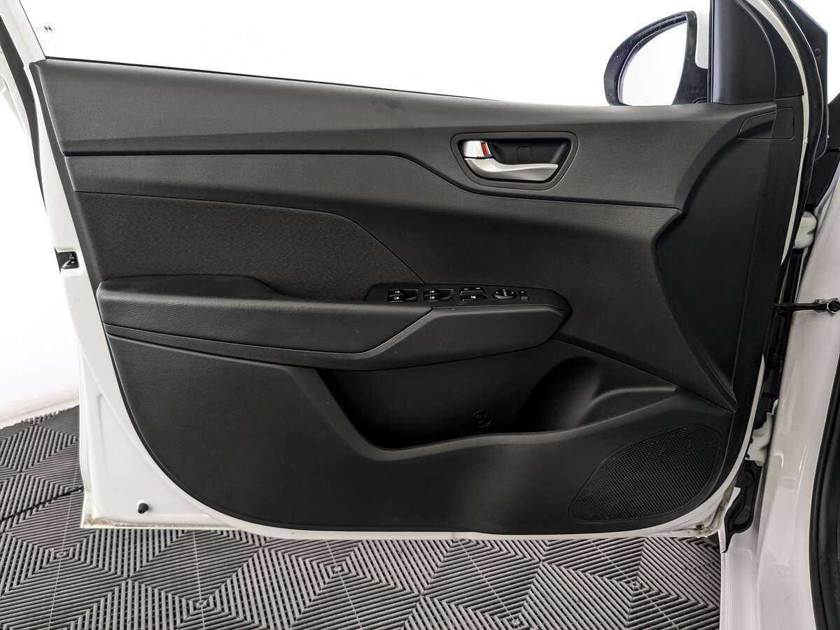 Б/У Хендай Солярис 2022 года. Фото: #14