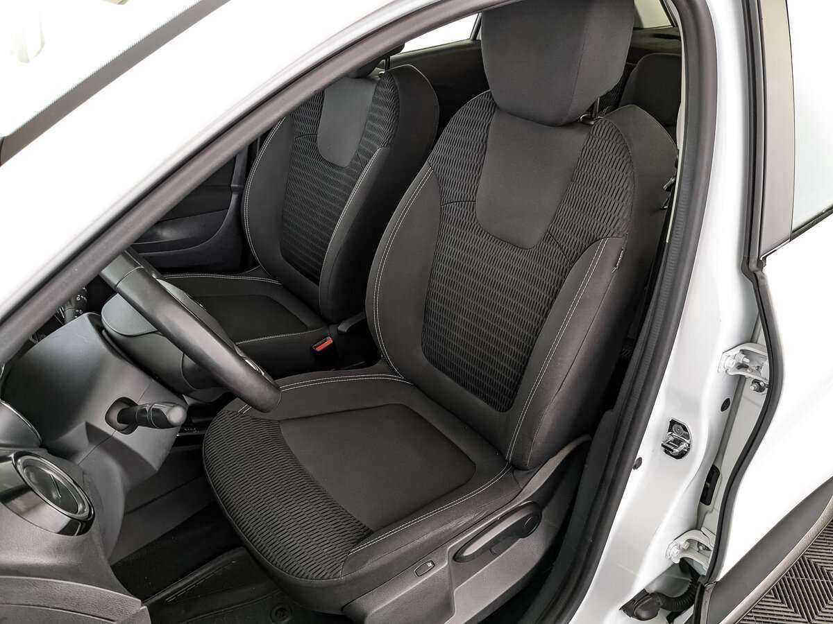 Б/У Рено Каптюр 2019 года. Фото: #19