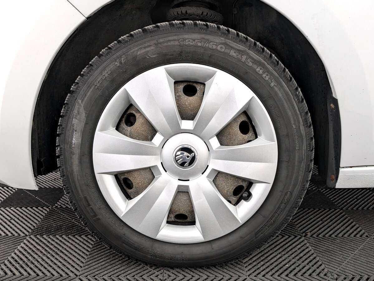 Б/У Шкода Рапид 2018 года. Фото: #17