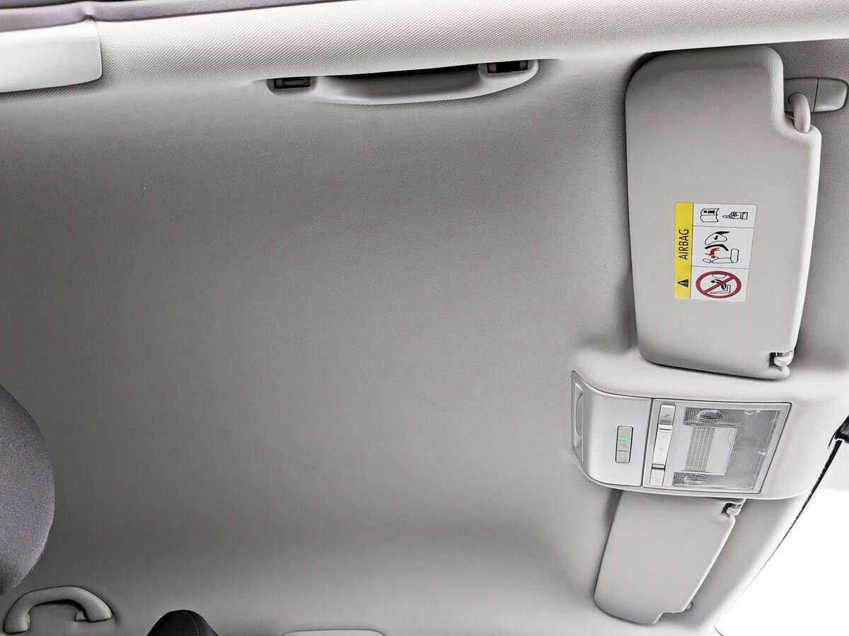 Б/У Фольксваген Поло 2017 года. Фото: #17