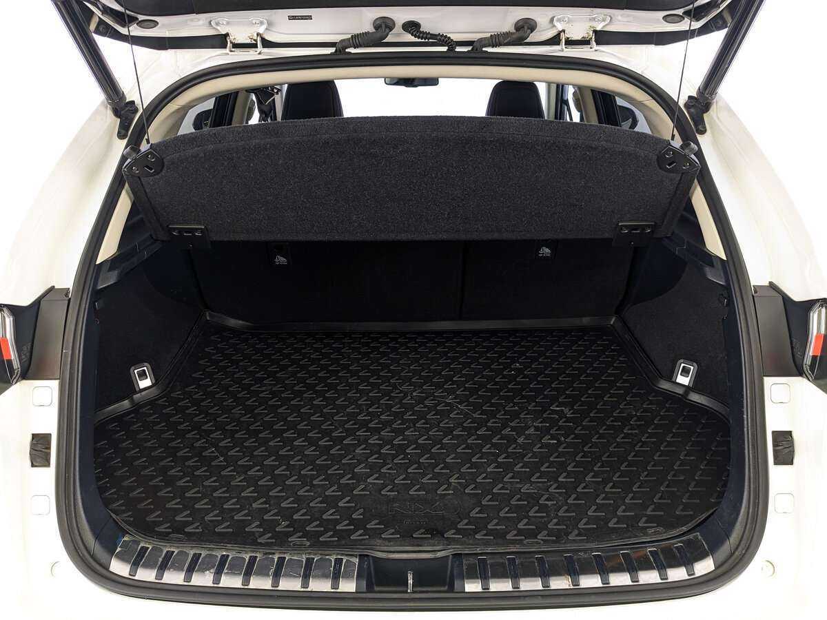 Lexus NX 2017 года с пробегом. Фото: #9