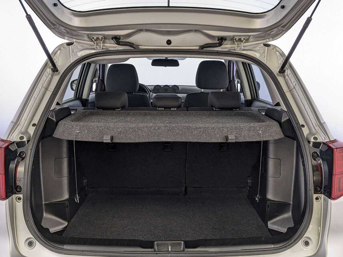 Б/У Сузуки Витара 2019 года. Фото: #9