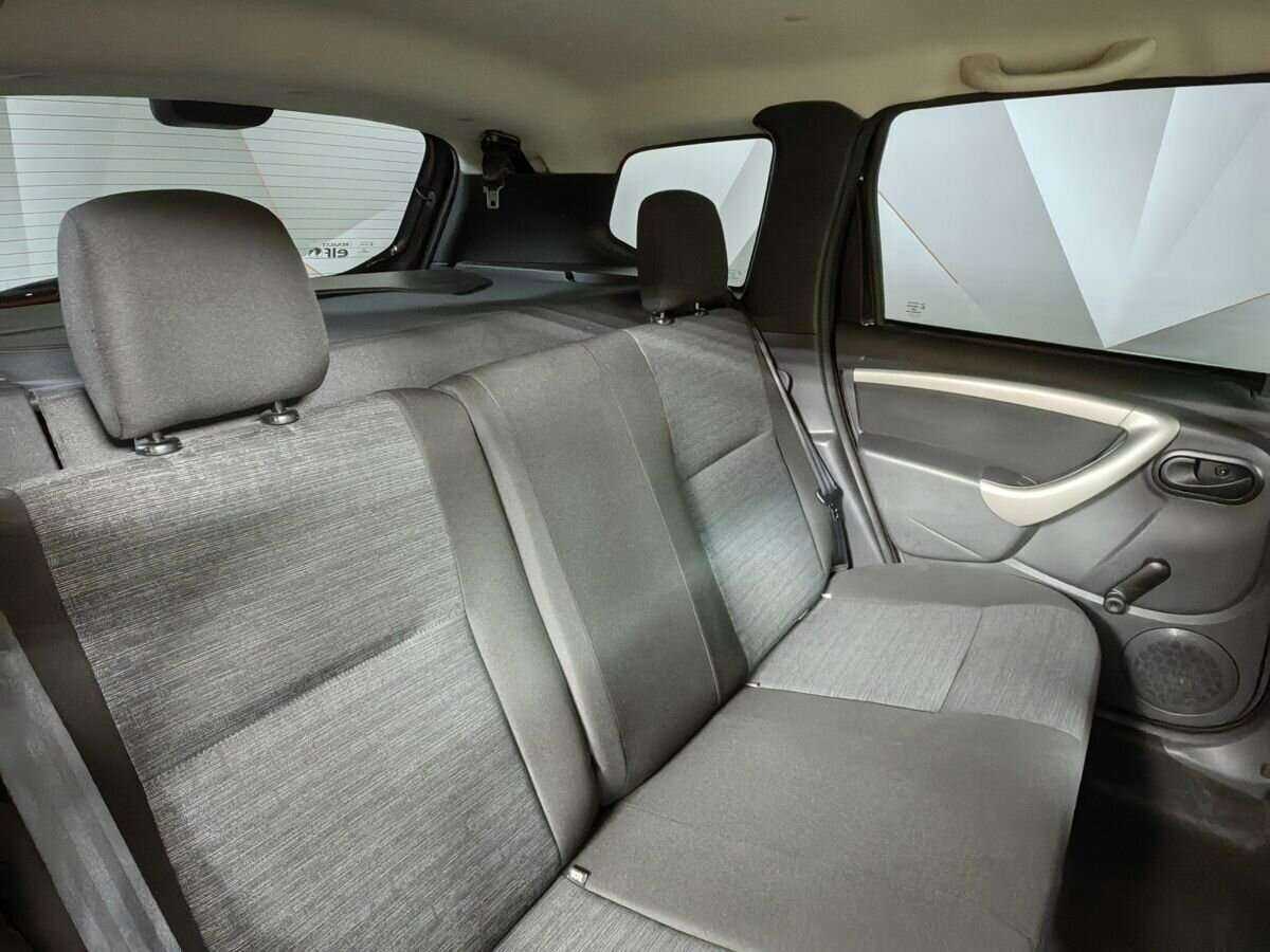 Б/У Рено Дастер 2014 года. Фото: #11