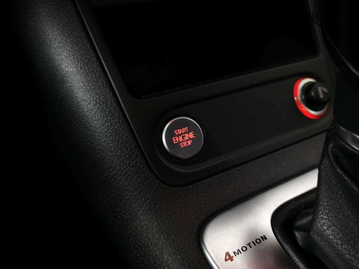 Б/У Фольксваген Тигуан 2013 года. Фото: #18