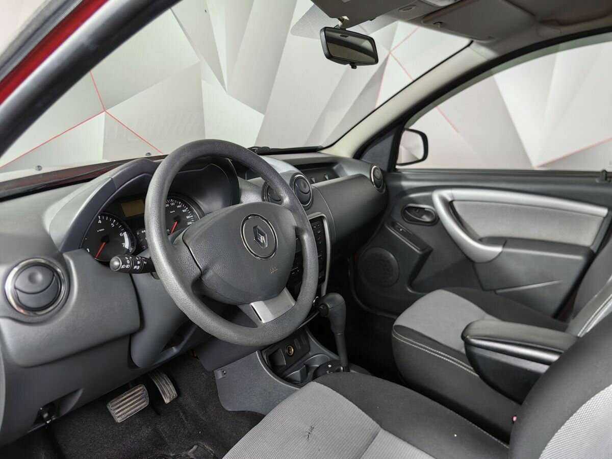 Б/У Рено Дастер 2013 года. Фото: #10