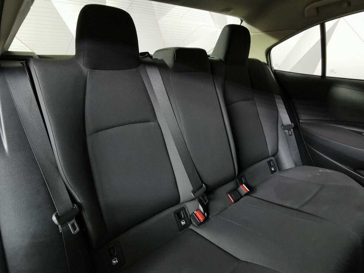 Б/У Тойота Королла 2019 года. Фото: #12