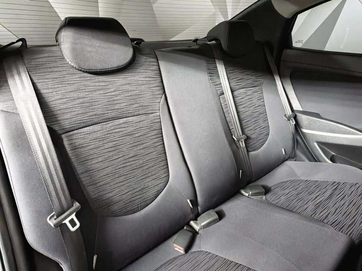 Б/У Хендай Солярис 2016 года. Фото: #11