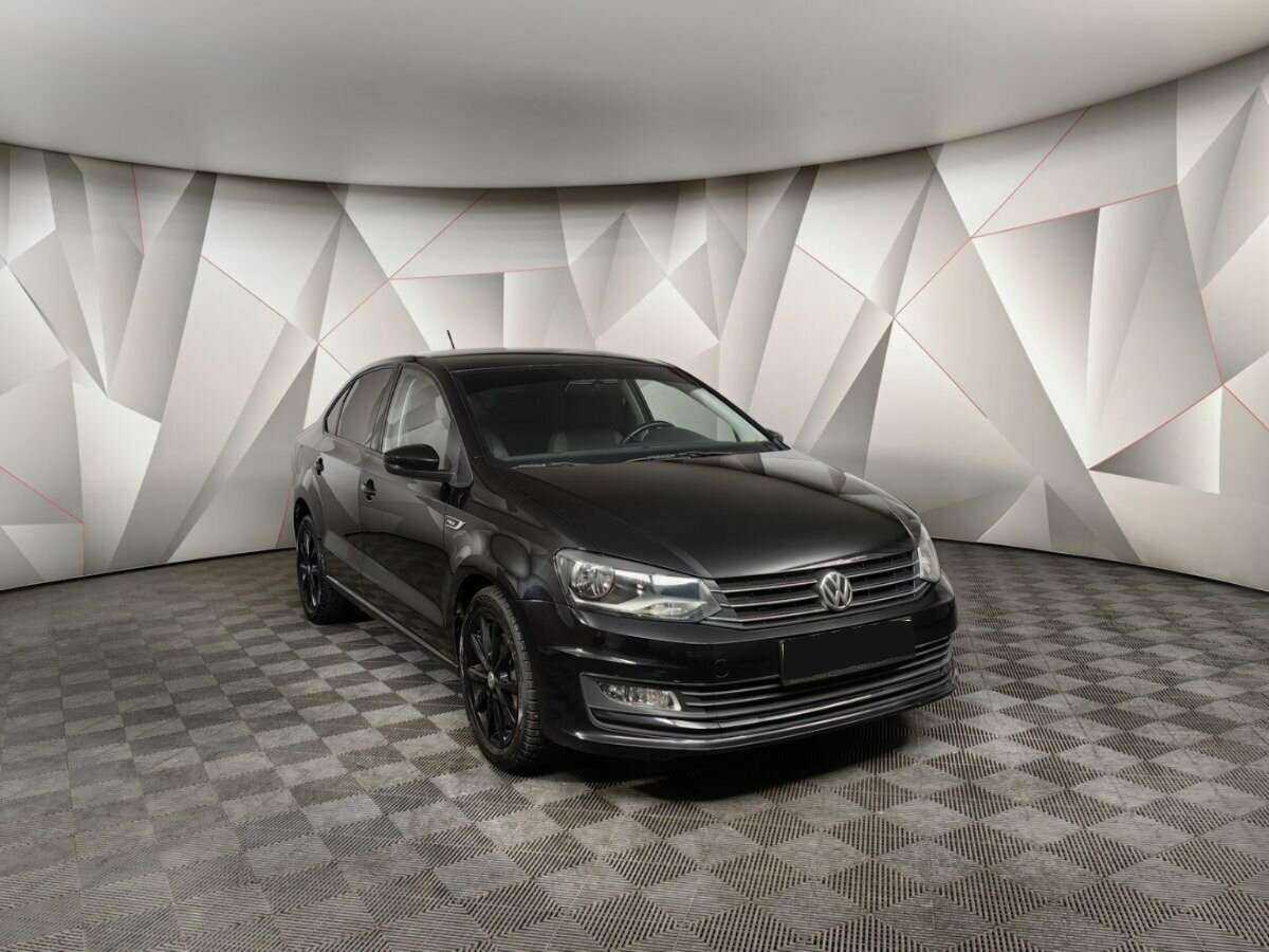 Б/У Фольксваген Поло 2018 года. Фото: #2