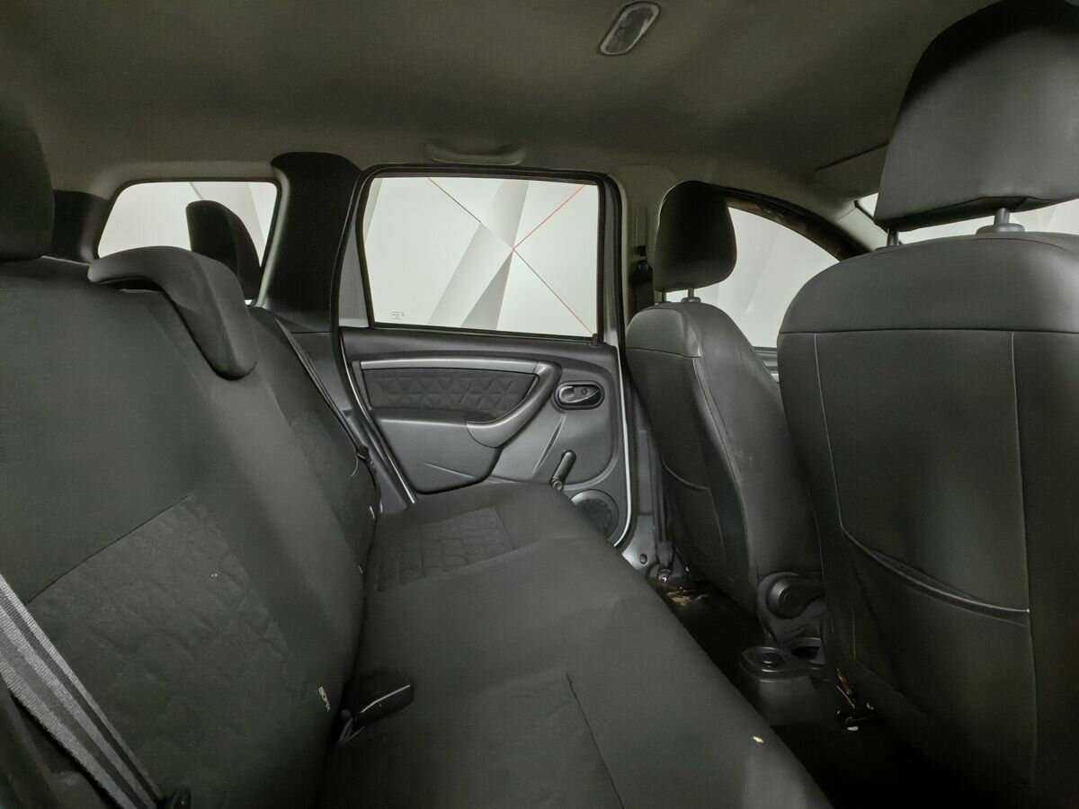 Б/У Рено Дастер 2017 года. Фото: #9