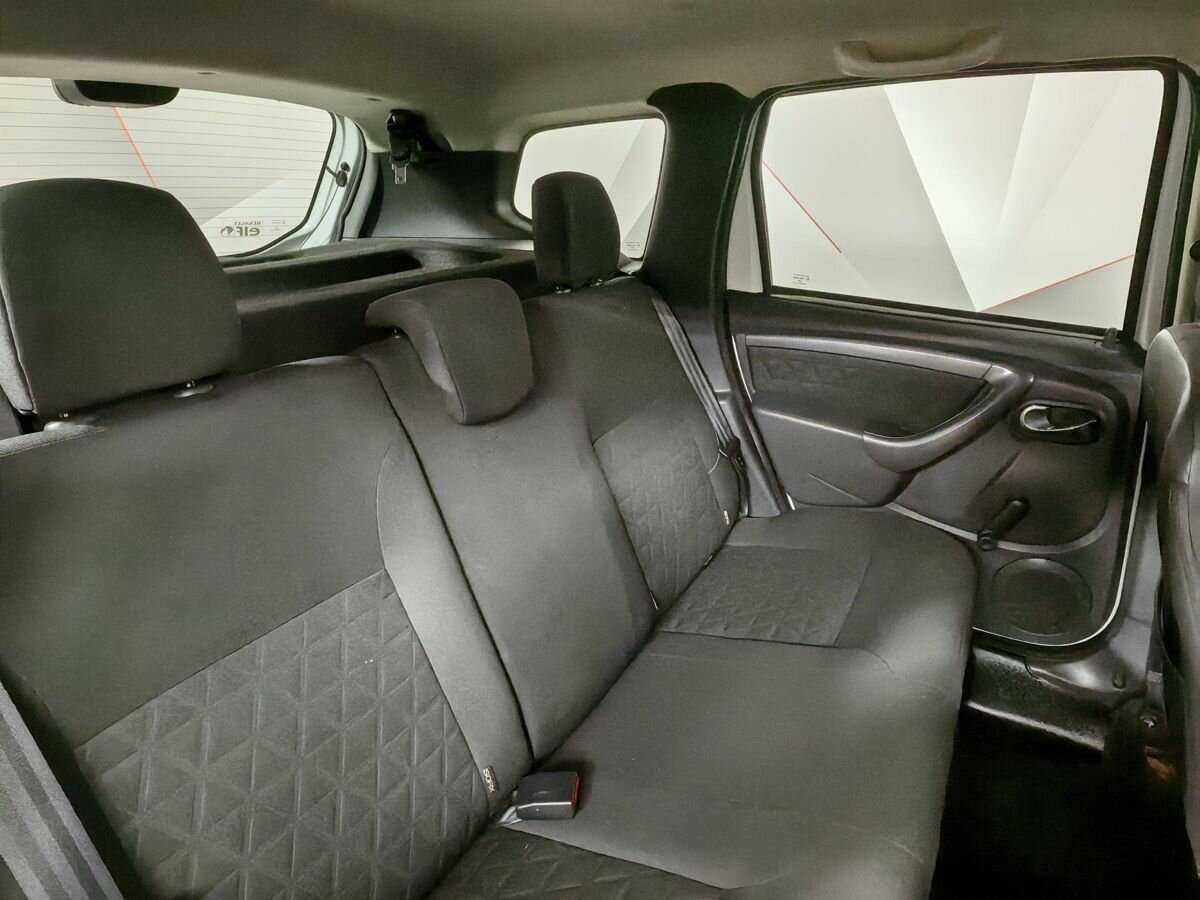 Б/У Рено Дастер 2017 года. Фото: #10