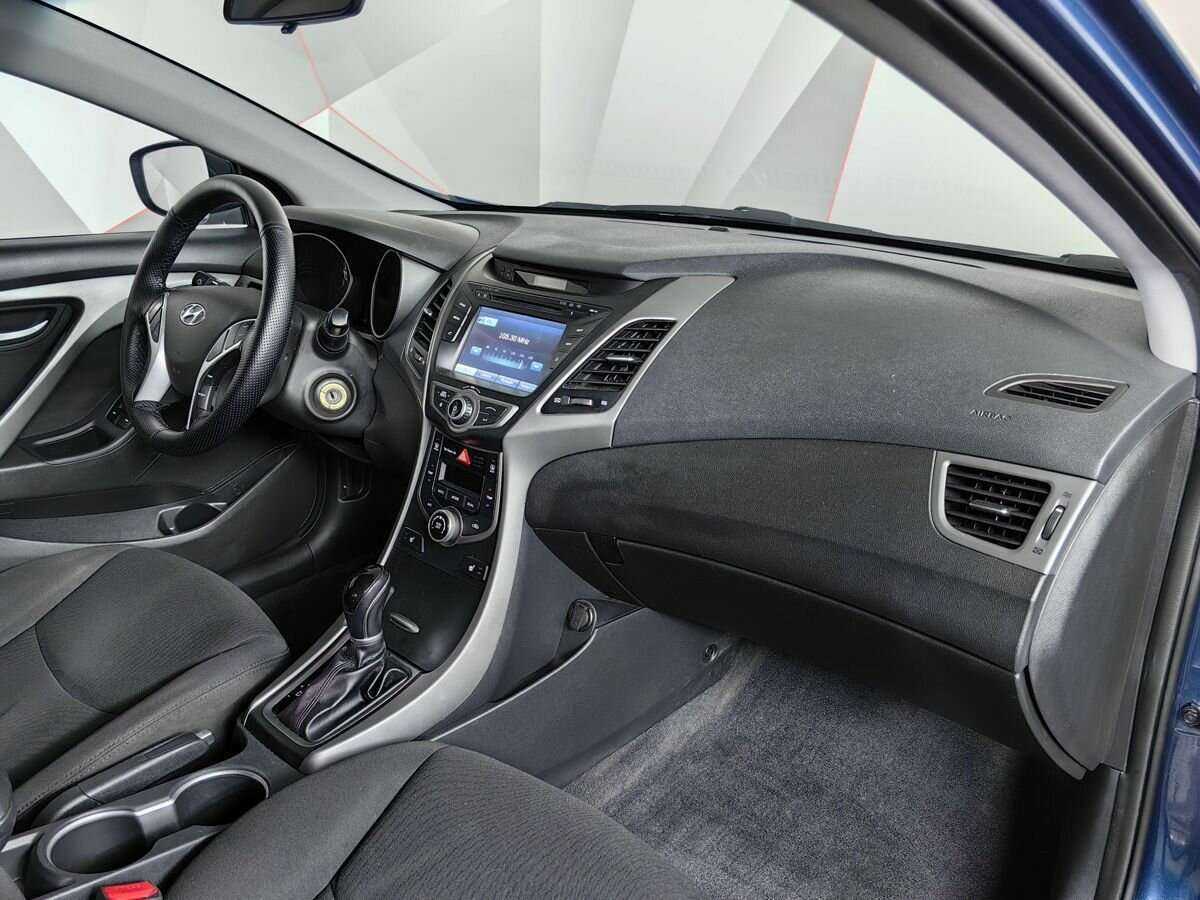 Б/У Хендай Елантра 2015 года. Фото: #8