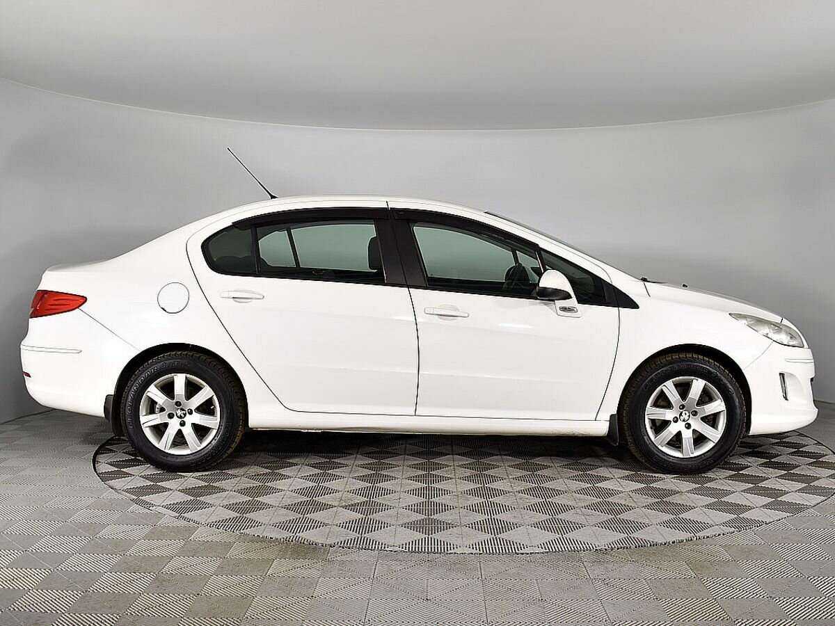 Б/У Пежо 408 2013 года. Фото: #4