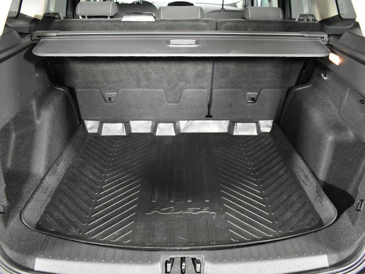 Б/У Форд Куга 2017 года. Фото: #16