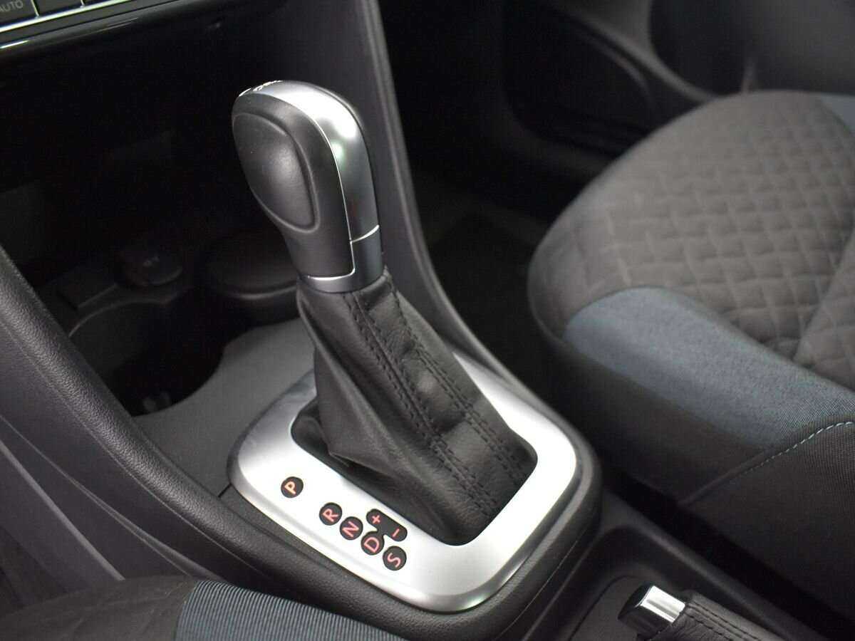 Б/У Фольксваген Поло 2019 года. Фото: #13