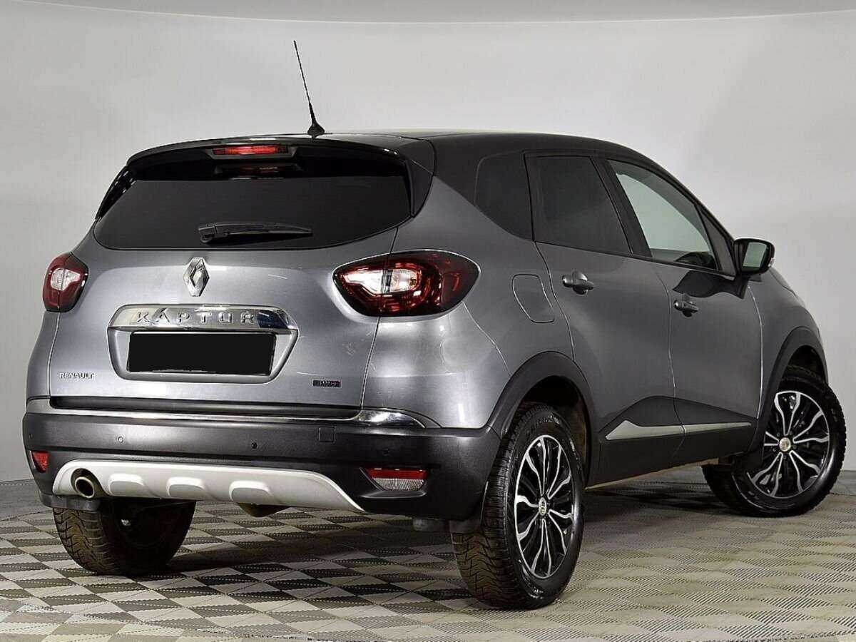 Б/У Рено Каптюр 2018 года. Фото: #1