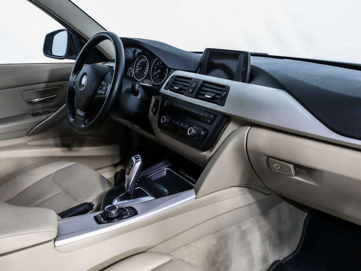 BMW 3 серии 2013 года с пробегом. Фото: #13