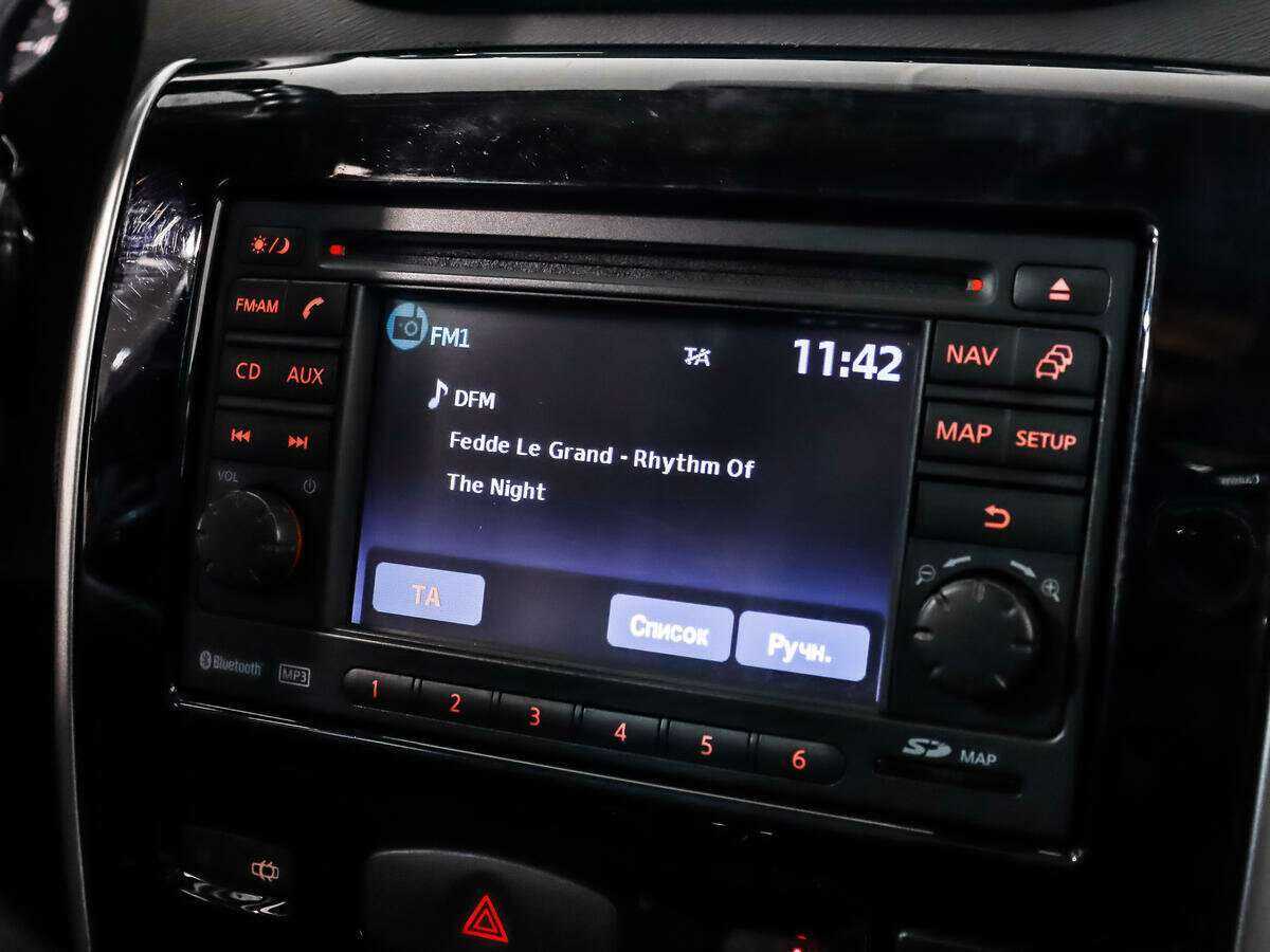 Б/У Ниссан Террано 2015 года. Фото: #11