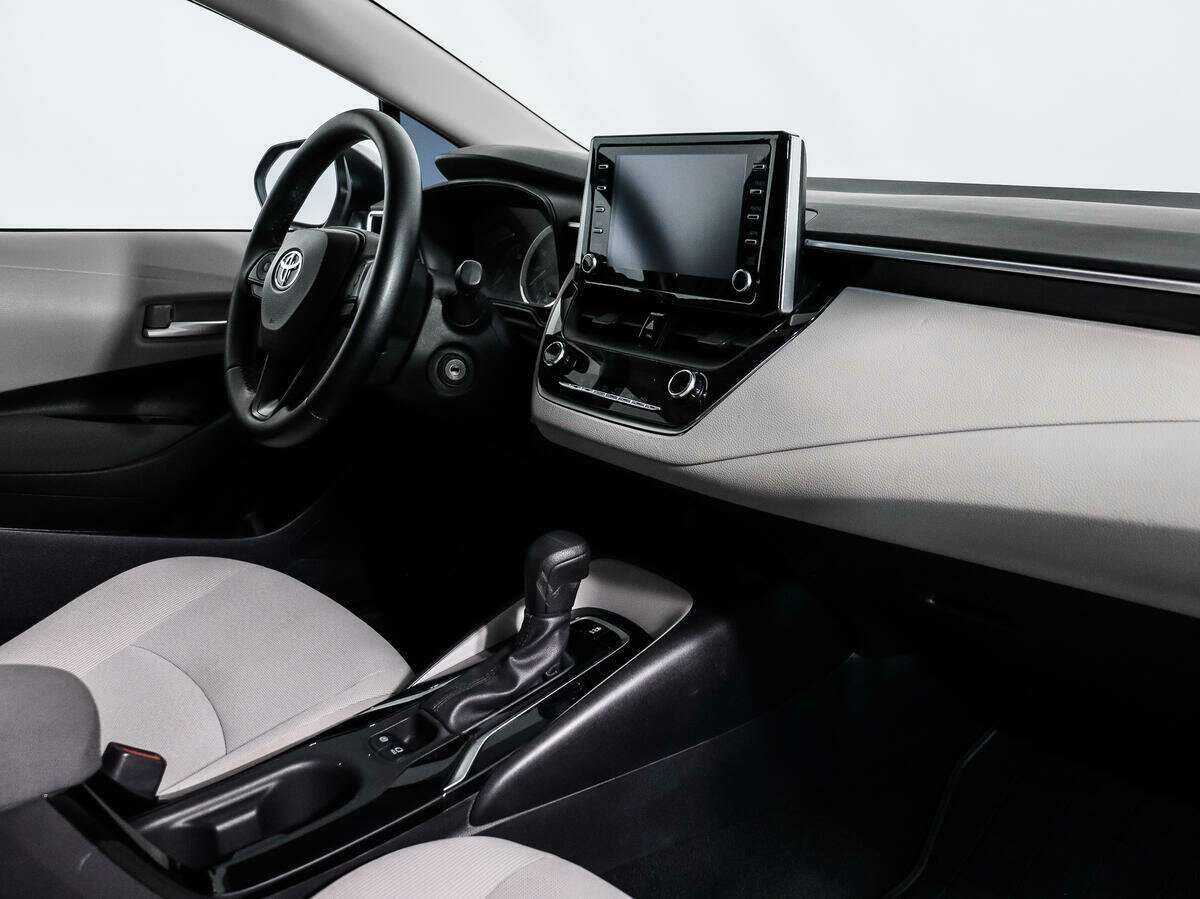 Toyota Corolla 2021 года с пробегом. Фото: #10