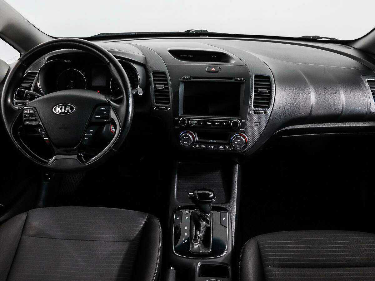 Б/У Киа Церато 2017 года. Фото: #11