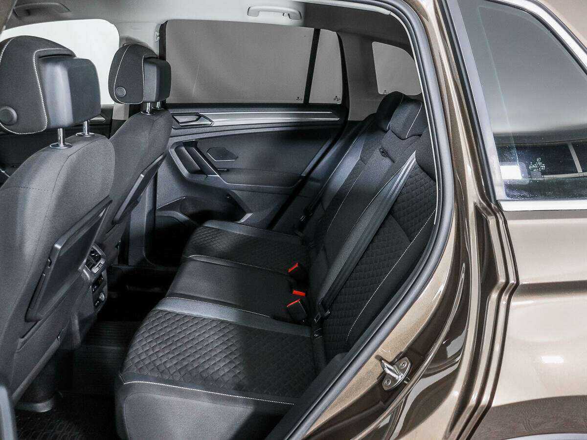 Volkswagen Tiguan 2018 года с пробегом. Фото: #10