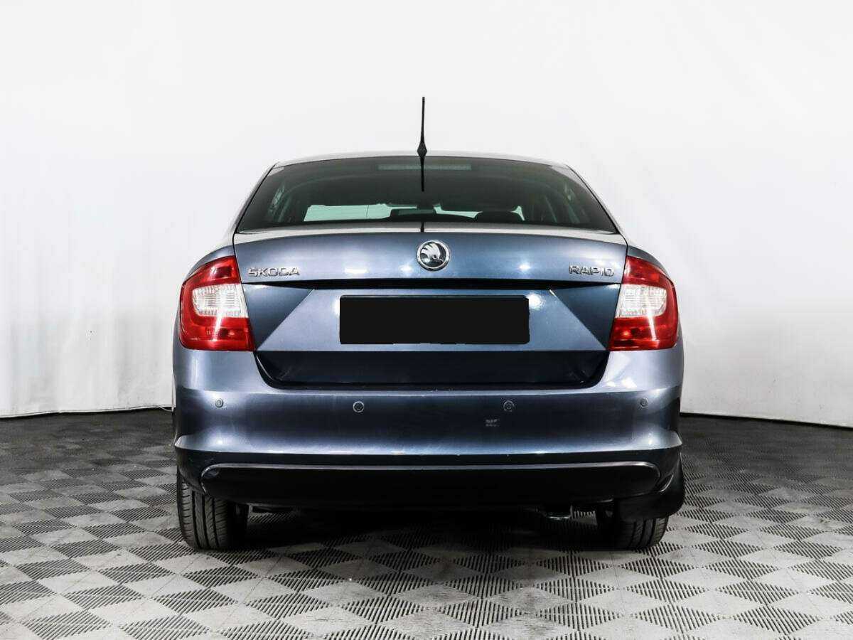 Б/У Шкода Рапид 2014 года. Фото: #4