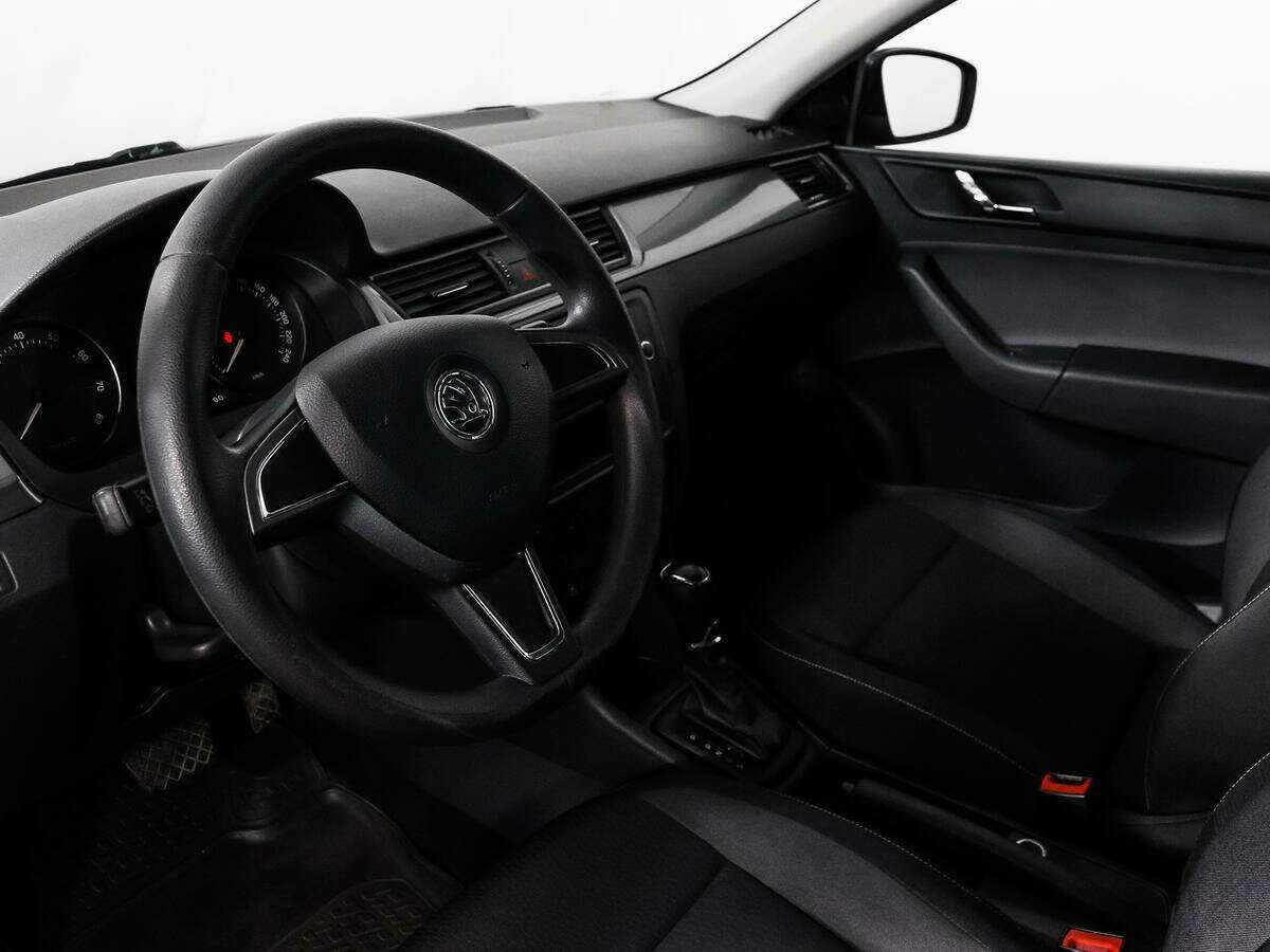 Б/У Шкода Рапид 2014 года. Фото: #6