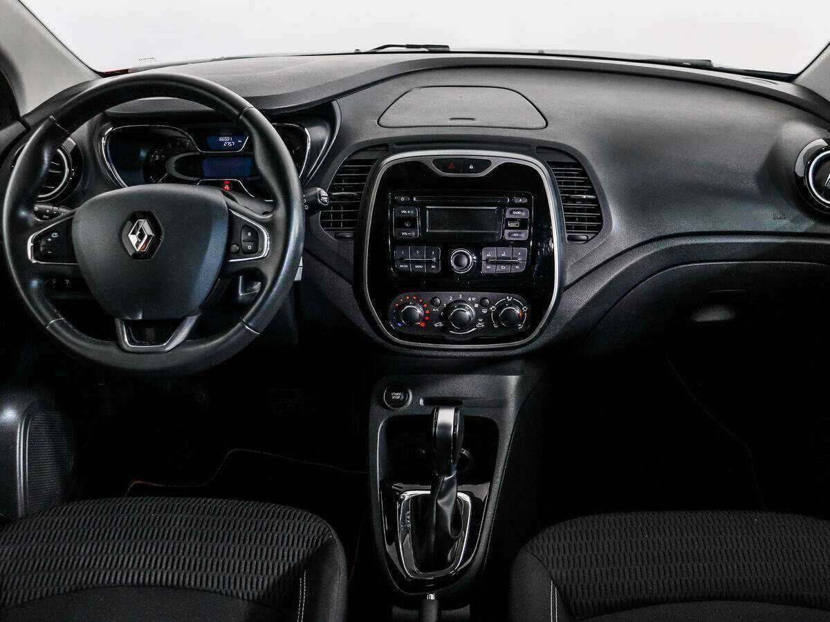 Б/У Рено Каптюр 2016 года. Фото: #10