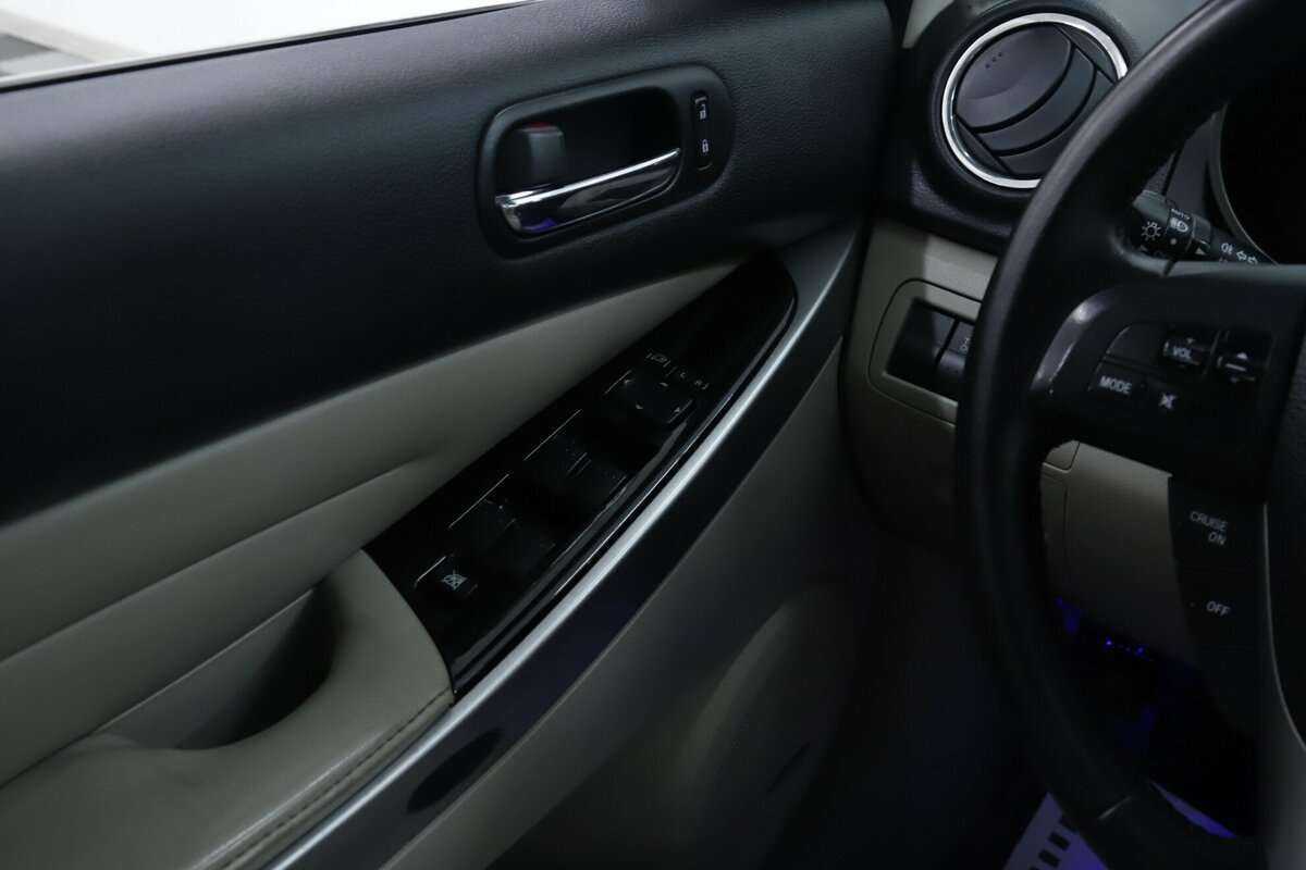 Б/У Мазда Ц-Икс-7 2012 года. Фото: #10