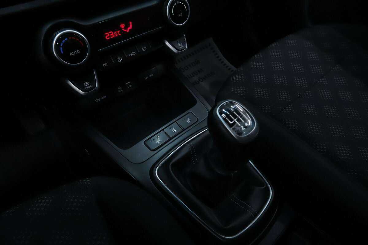 Б/У Киа Рио 2019 года. Фото: #14