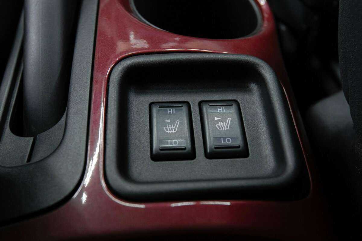 Б/У Ниссан Жук 2012 года. Фото: #17