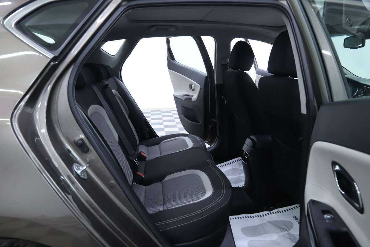 Б/У Киа Сид 2015 года. Фото: #16