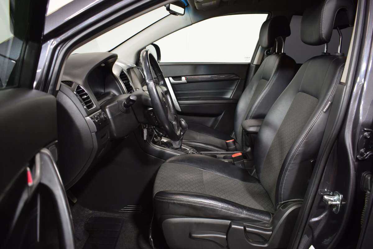 Б/У Шевроле Каптива 2014 года. Фото: #13