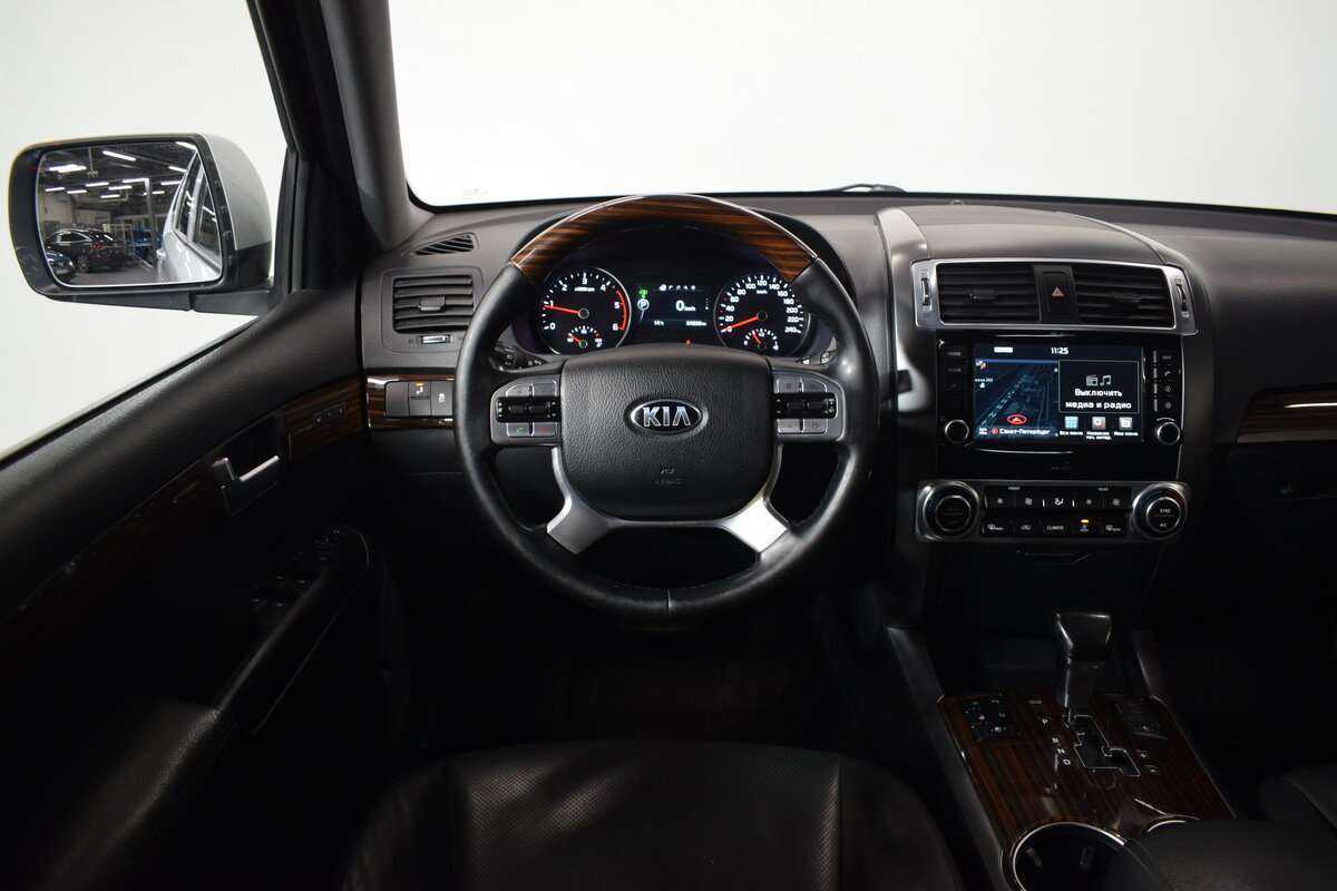 Kia Mohave 2018 года с пробегом. Фото: #7