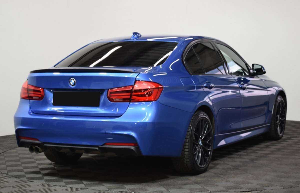 BMW 3 серии 2018 года с пробегом. Фото: #3