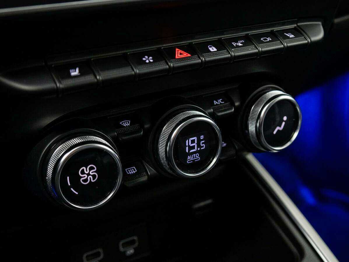 Renault Arkana 2022 года с пробегом. Фото: #12