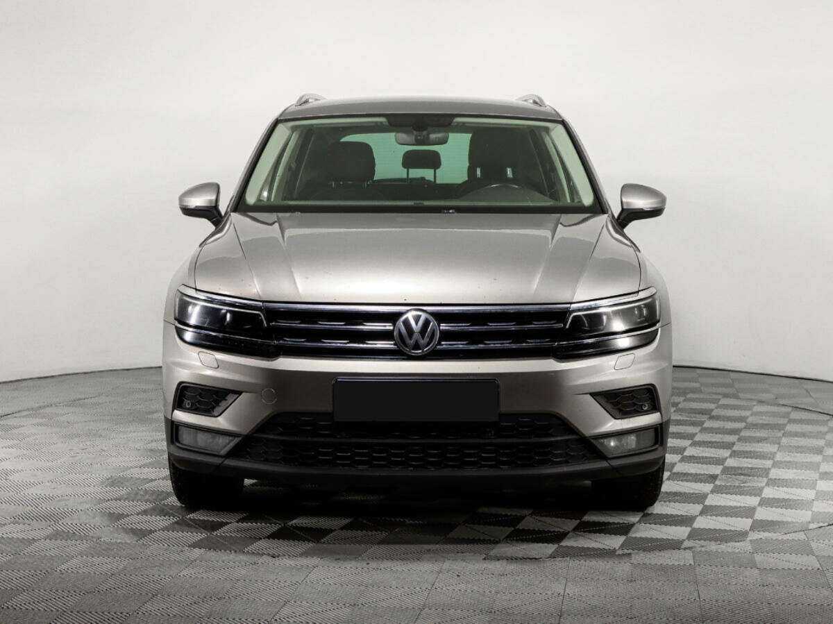 Volkswagen Tiguan 2018 года с пробегом. Фото: #1