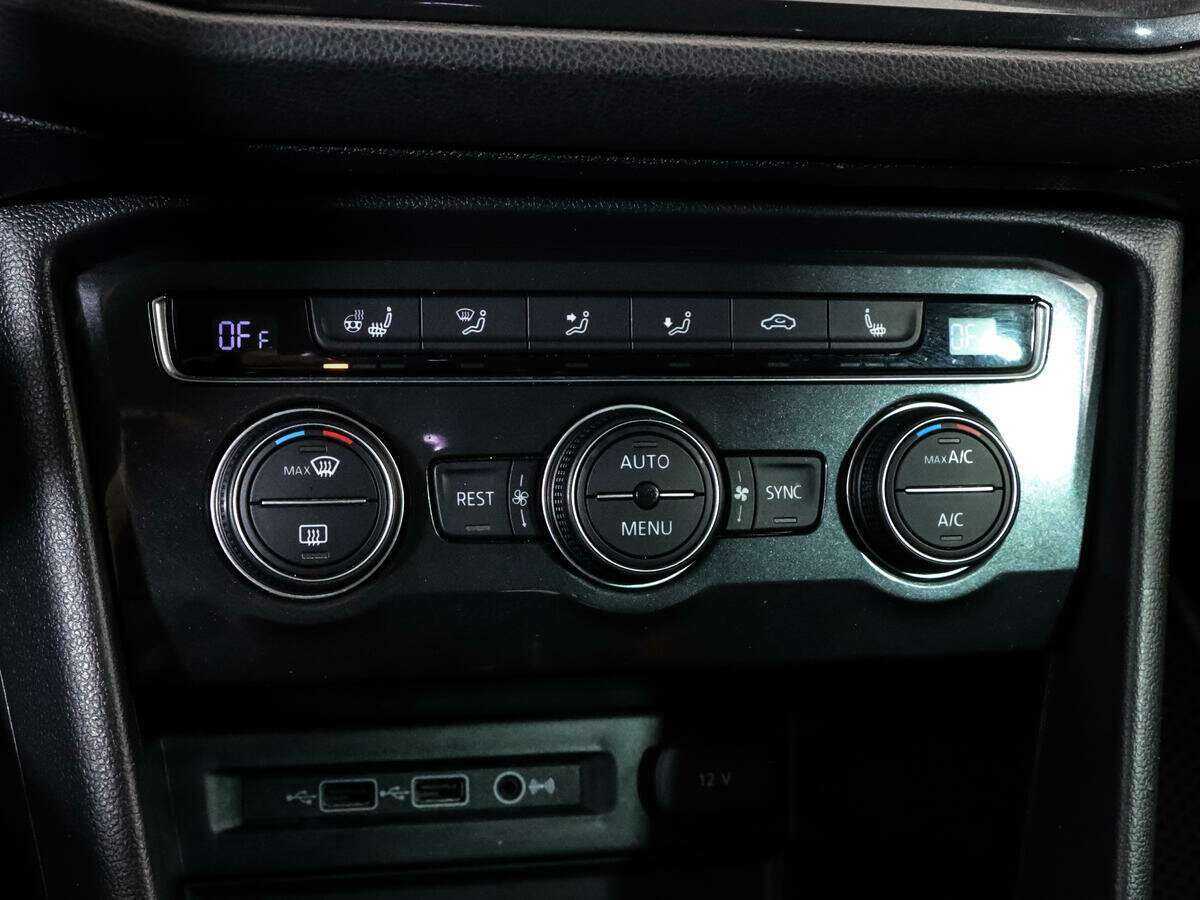 Volkswagen Tiguan 2018 года с пробегом. Фото: #13