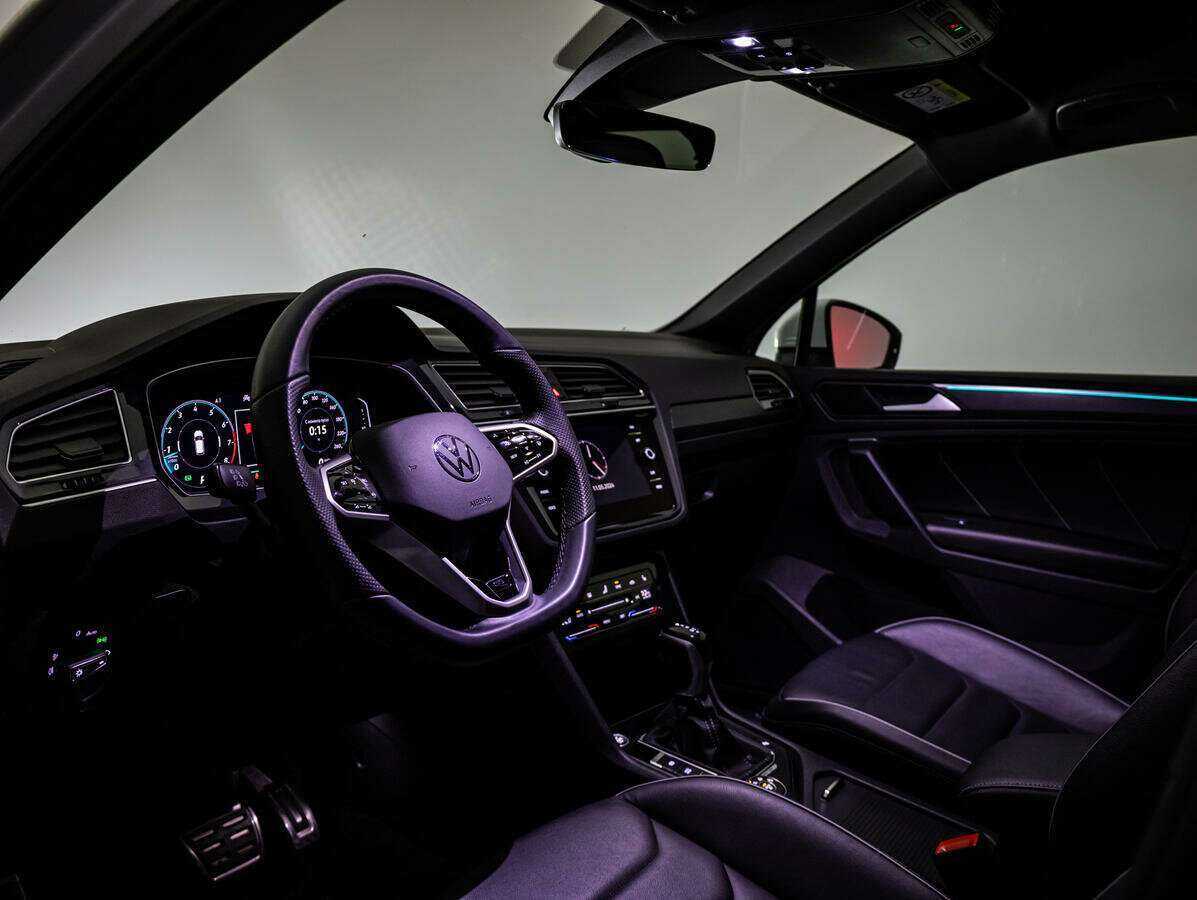 Volkswagen Tiguan 2021 года с пробегом. Фото: #22