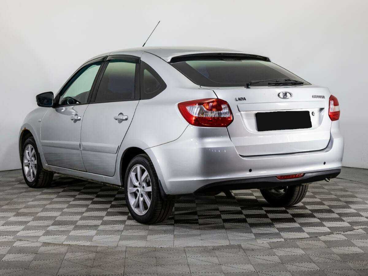Б/У Лада (ВАЗ) Гранта 2016 года. Фото: #6
