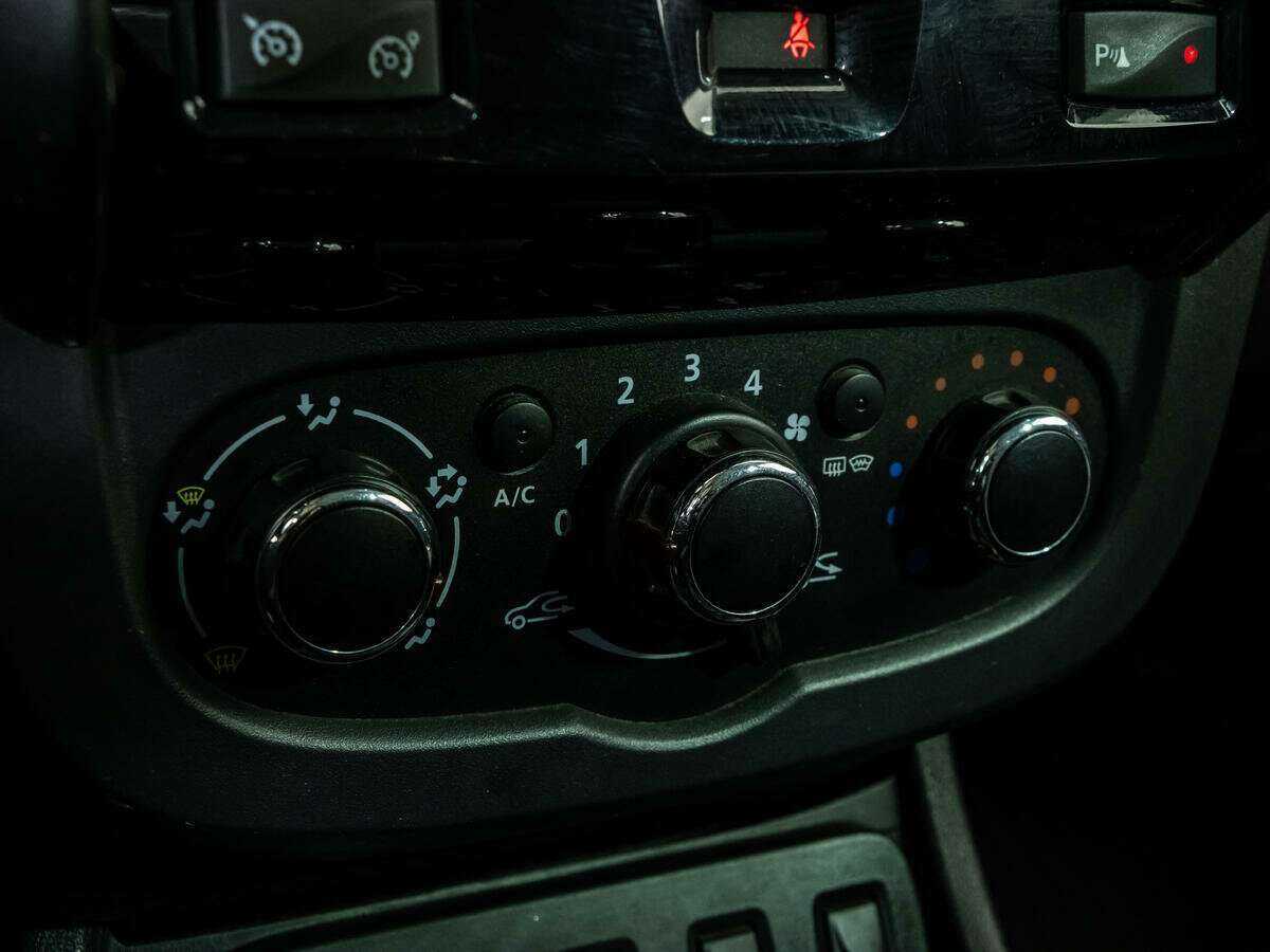 Б/У Рено Дастер 2015 года. Фото: #16