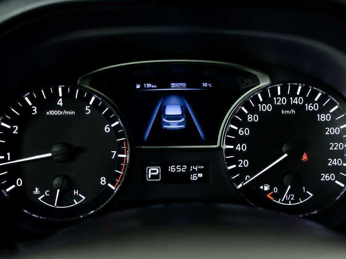 Б/У Ниссан Патфайндер 2015 года. Фото: #22