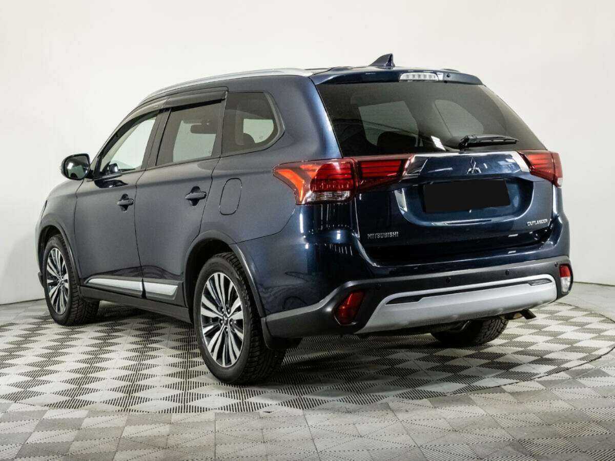 Mitsubishi Outlander 2019 года с пробегом. Фото: #5