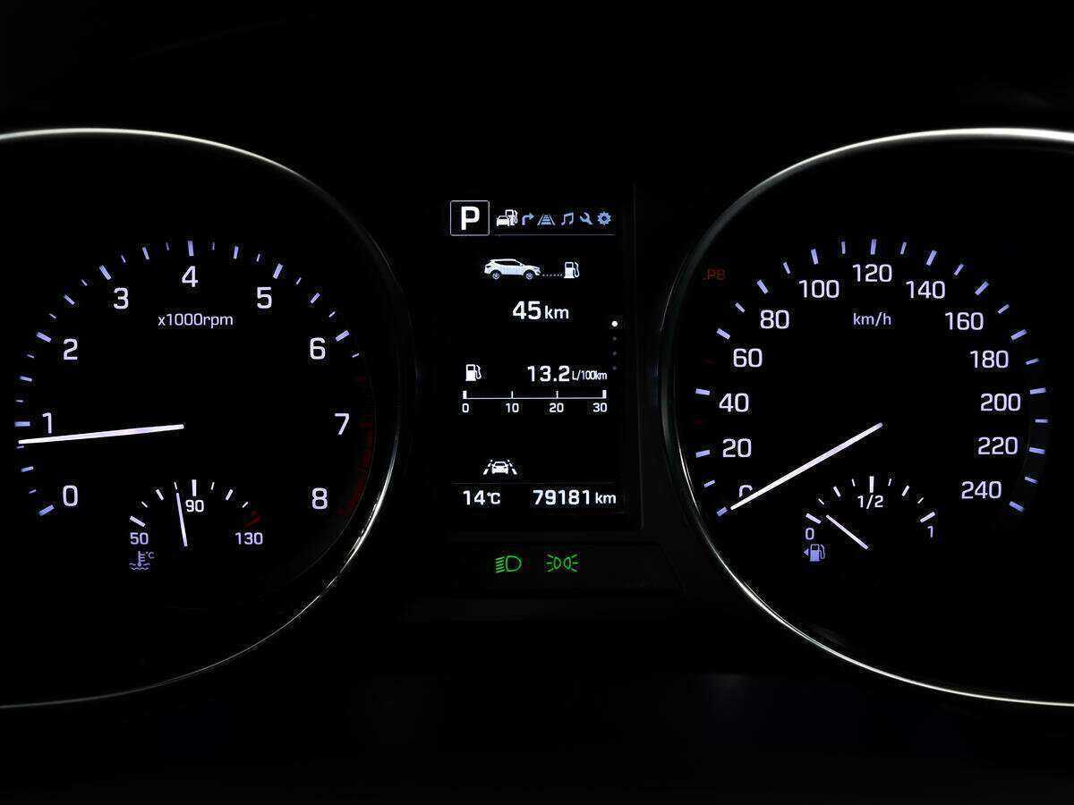 Hyundai Santa Fe 2018 года с пробегом. Фото: #19