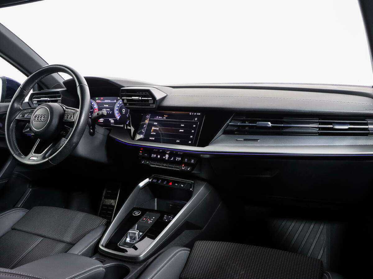 Audi A3 2021 года с пробегом. Фото: #10