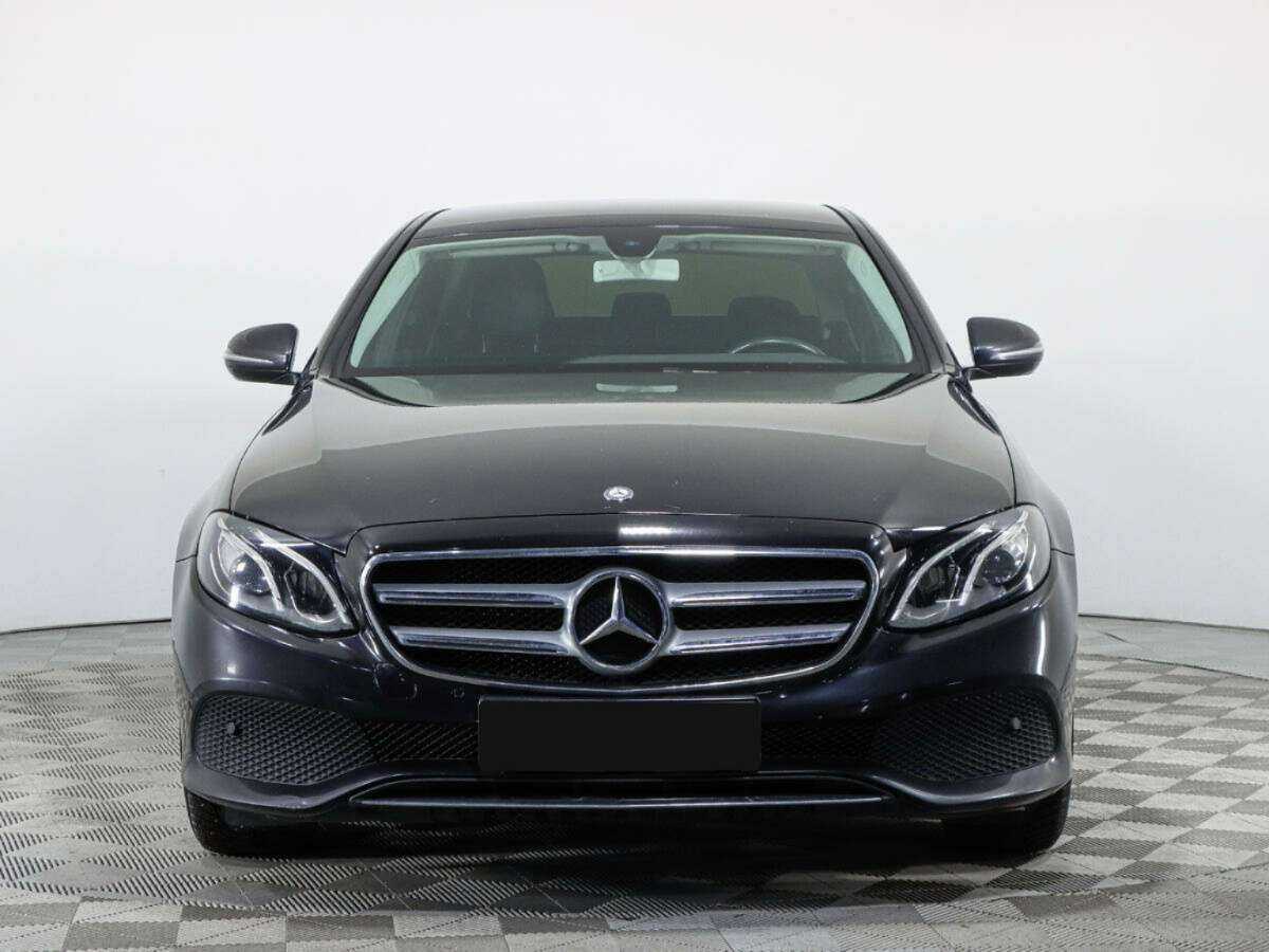 Mercedes-Benz E-Класс 2016 года с пробегом. Фото: #1