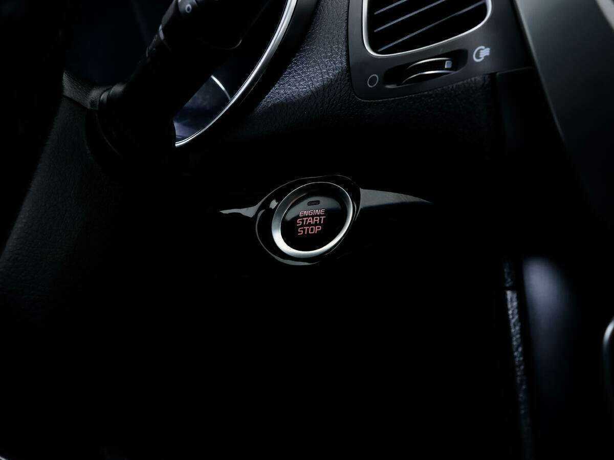 Б/У Киа Соренто 2013 года. Фото: #12