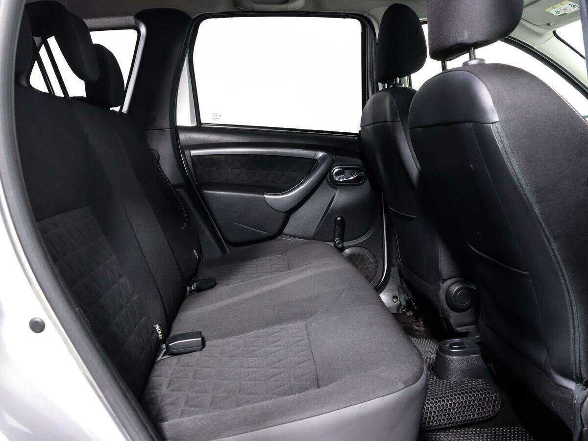 Б/У Рено Дастер 2017 года. Фото: #10