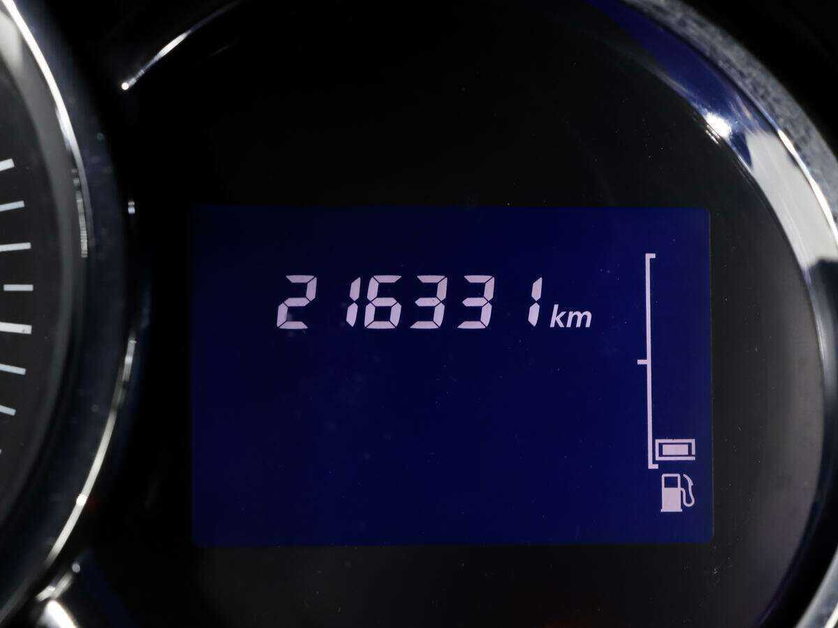 Б/У Рено Дастер 2017 года. Фото: #11